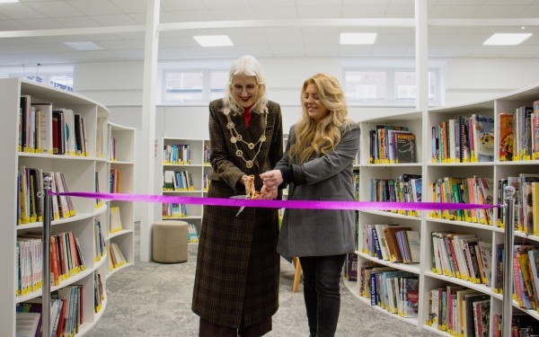 The Lord Mayor of Norwich Councillor Vivien Thomas cuts the ribbon to mark the official opening of the new facilities.